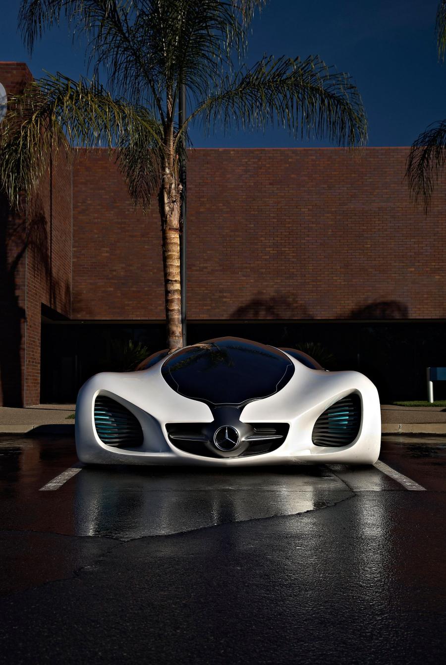  Mercedes-Benz BIOME Concept 2010 года  (фото 8 из 28)